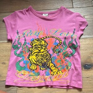 urban outfitters pink tiger pure love baby tee shirt